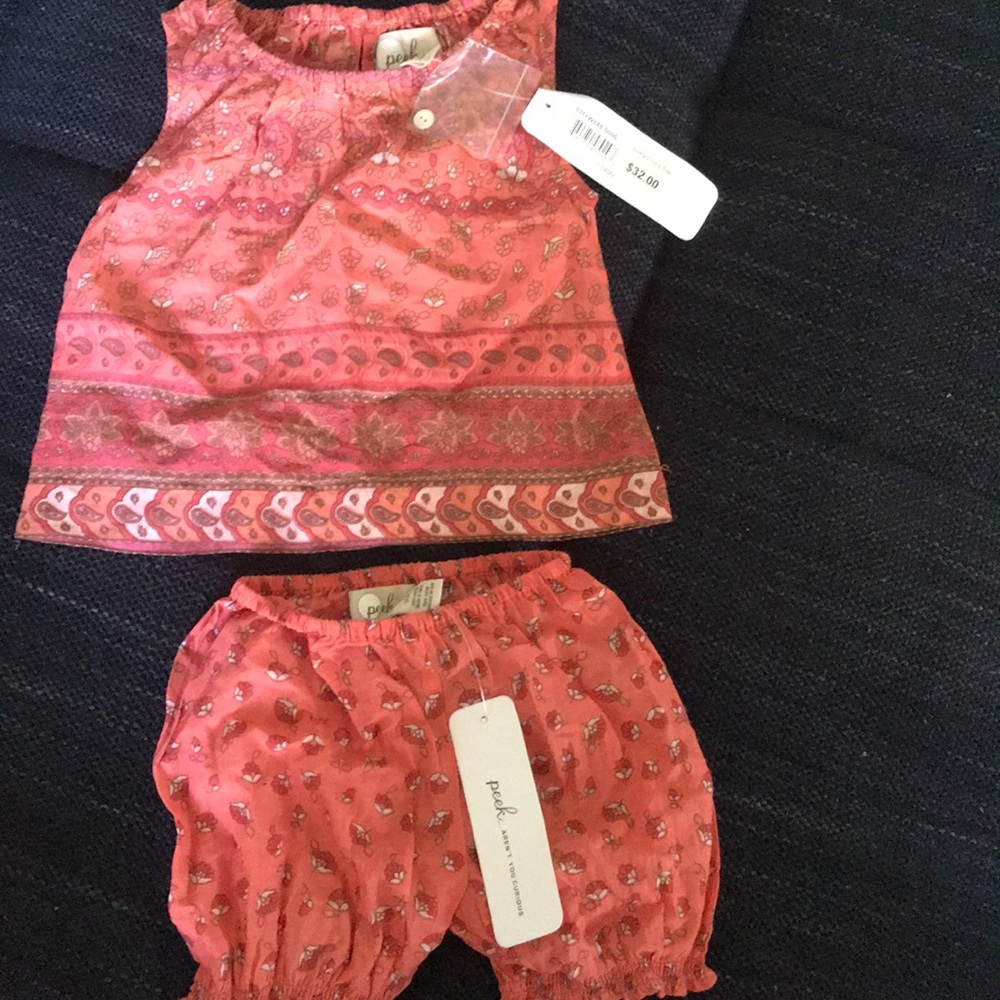Peek outfit